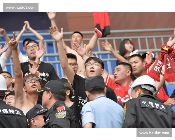 激烈对决再现赛场荣耀运动员拼搏瞬间精彩回顾